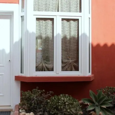 Duplex Isabel Costa De Antigua